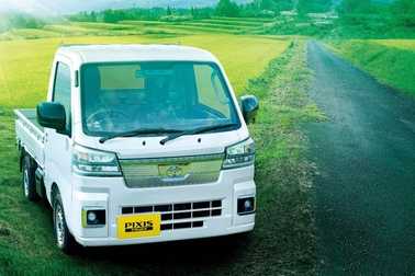 エクストラ（5MT・4WD）