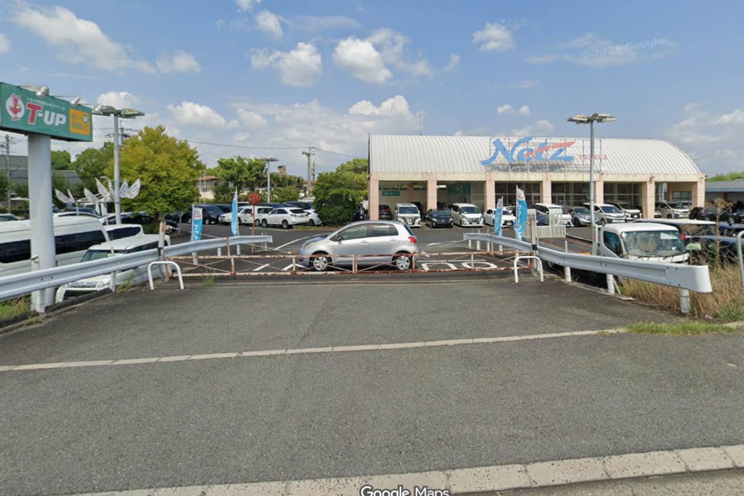 ALAL京田辺店仮店舗入口２